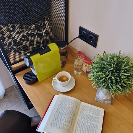 микадо - онлайн Self Check-in בורגאס