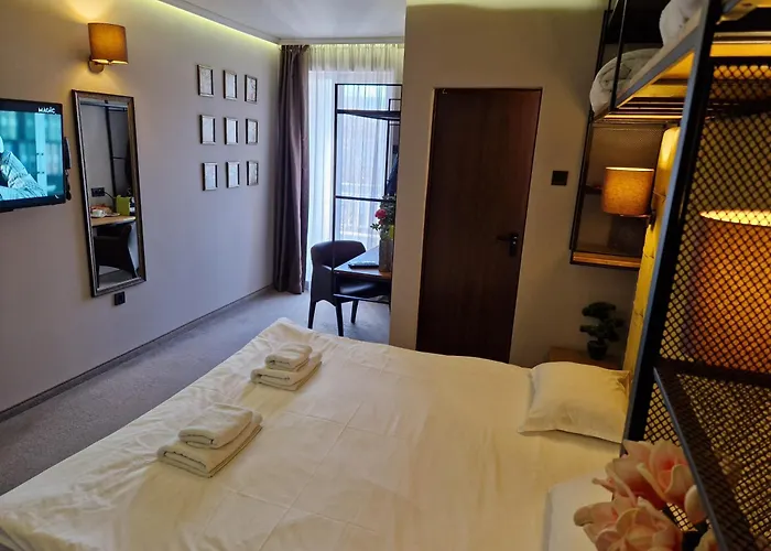 Hotel микадо - онлайн Self Check-in Burgas City