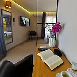 микадо - онлайн Self Check-in Hotel
