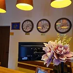 Hotel микадо - онлайн Self Check-in