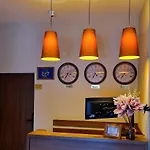Hotel микадо - онлайн Self Check-in