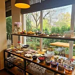 Hotel микадо - онлайн Self Check-in Burgas Stad