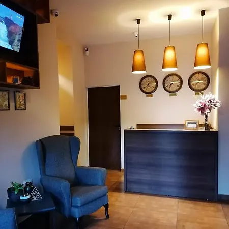 Szálloda микадо - онлайн Self Check-in 3*