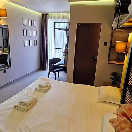 микадо Hotel