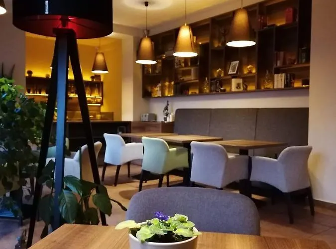 Хотел Микадо - Онлайн Self Check-In Hotel