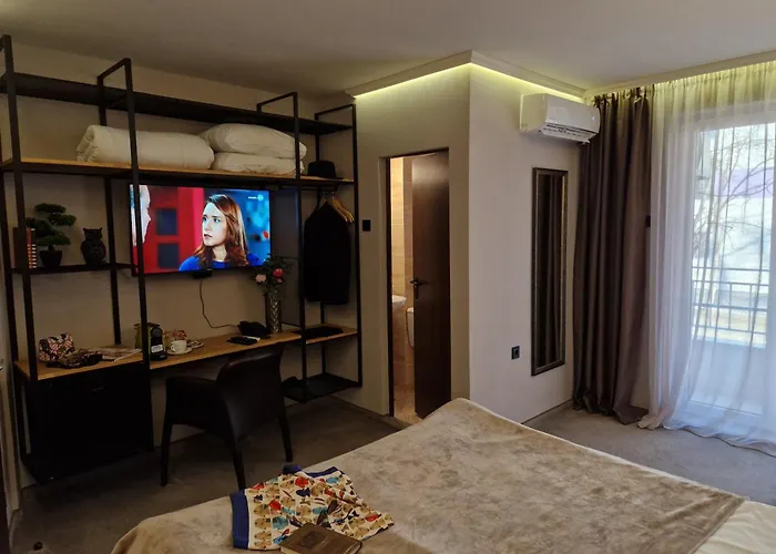 Хотел Микадо - Онлайн Self Check-In Hotel Burgas