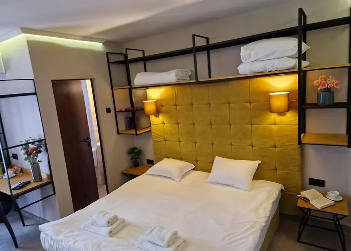 Хотел Микадо - Онлайн Self Check-In 3*