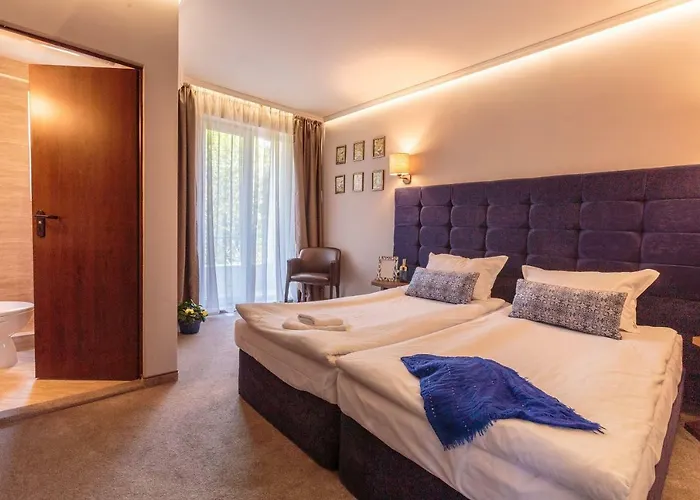 Хотел Микадо - Онлайн Self Check-In Hotel Burgas